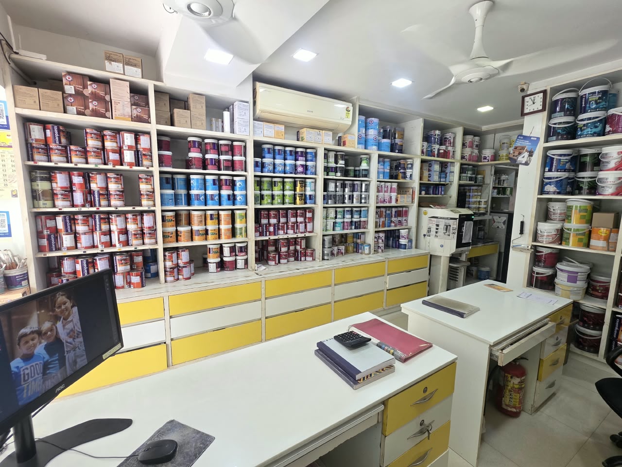Wall-to-wall stock of emulsions, enamels and primers